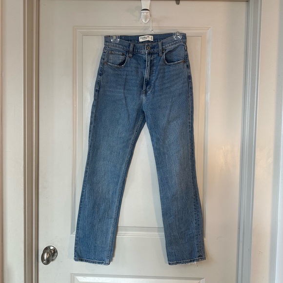 Abercrombie & Fitch Ultra High Rise Ankle Straight Leg Classic Jeans, size 27/4 - Picture 13 of 13